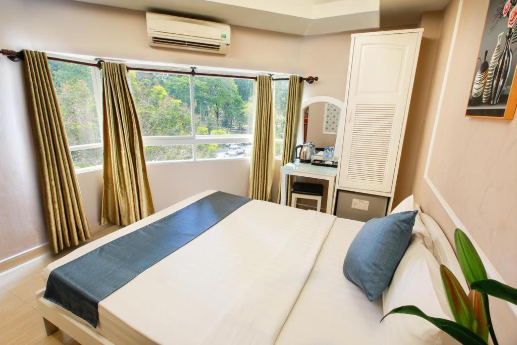 Cabana Motel Saigon Хошимин Екстериор снимка